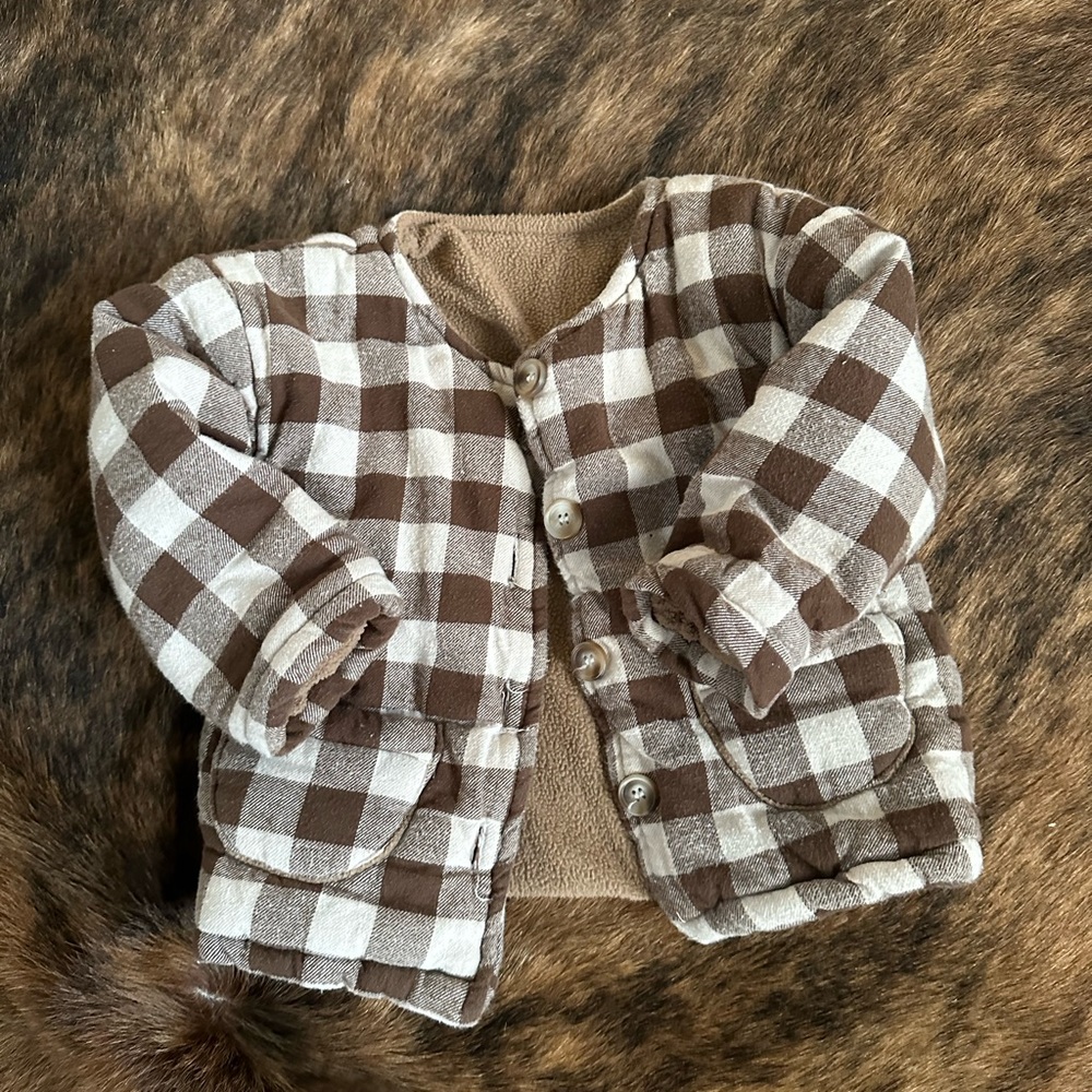 Checkered warm coat/ sweater !